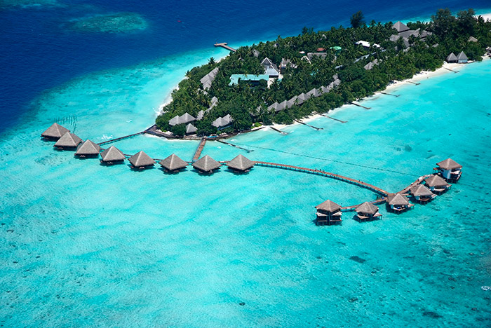 7 best places to stay in Maldives while on a honeymoon! Best Places to visit in Maldives