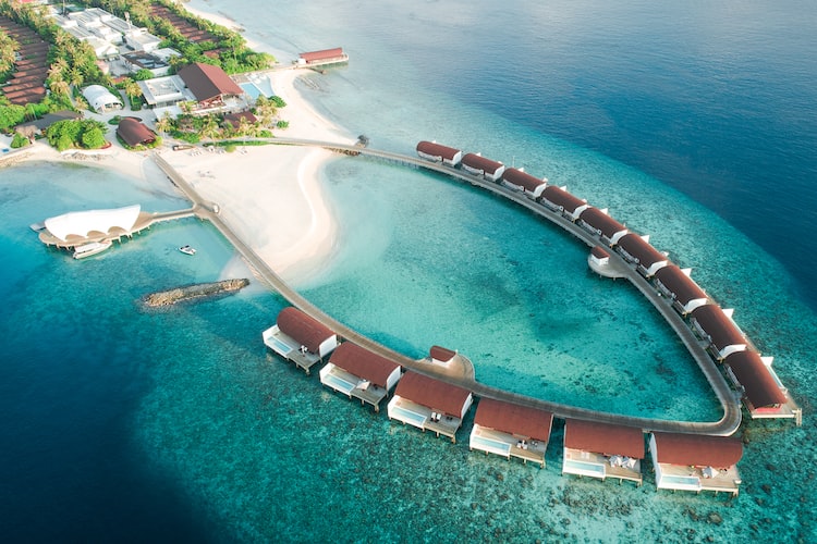 Top 7 Resorts with Free Transfers in the Maldives 2023